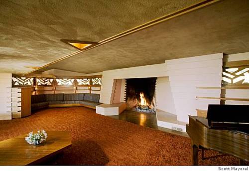 re-wright08_ph2_0499863312