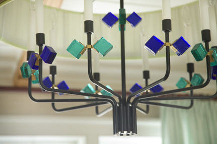 5 Globe Frank Roop Game Rm Chandelier